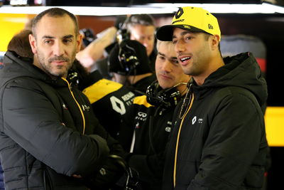 No hard evidence Renault will lead 2019 midfield - Ricciardo