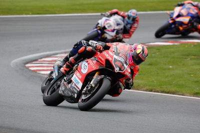 Tom Sykes Ducati British Superbike Oulton Park