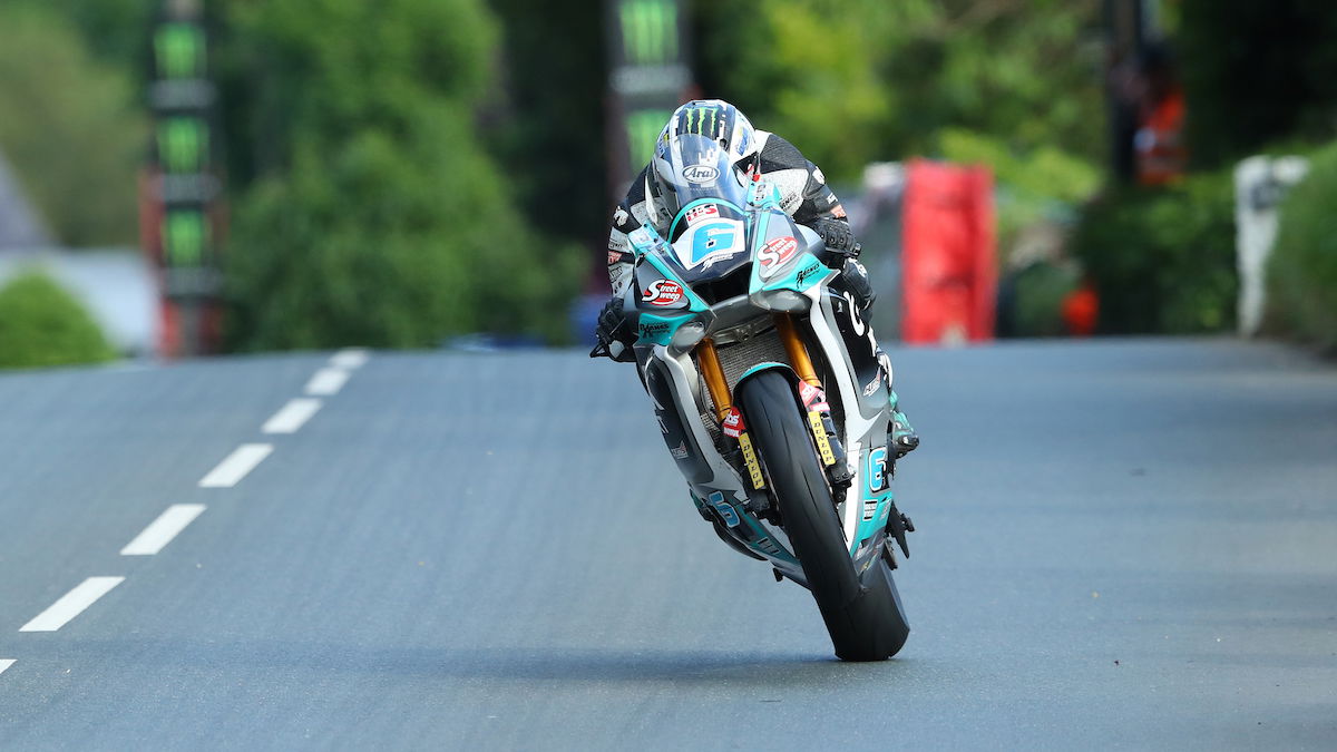 Isle of Man TT 2022: Dunlop Menahan Harrison untuk Kemenangan ke-20