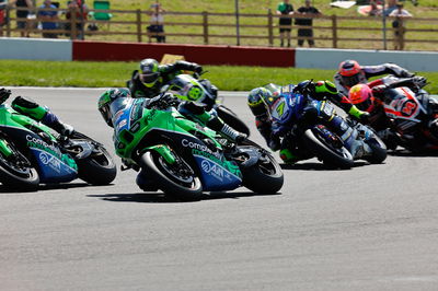 O'Halloran moving through the pack, Donington Park, May 2024