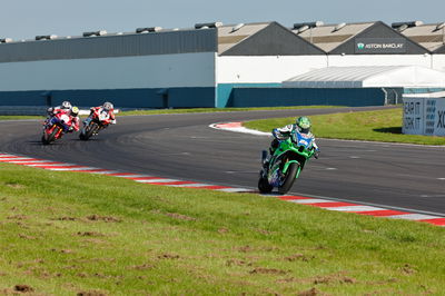 O'Halloran in the lead, race three, Donington Park, May 2024