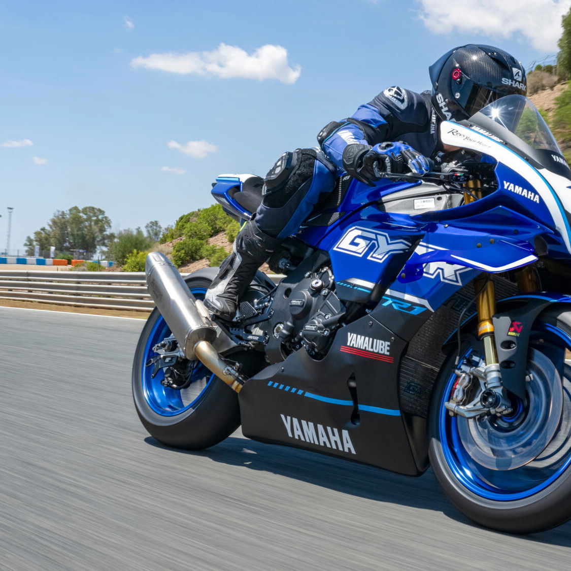 2025 Yamaha R1 Race.