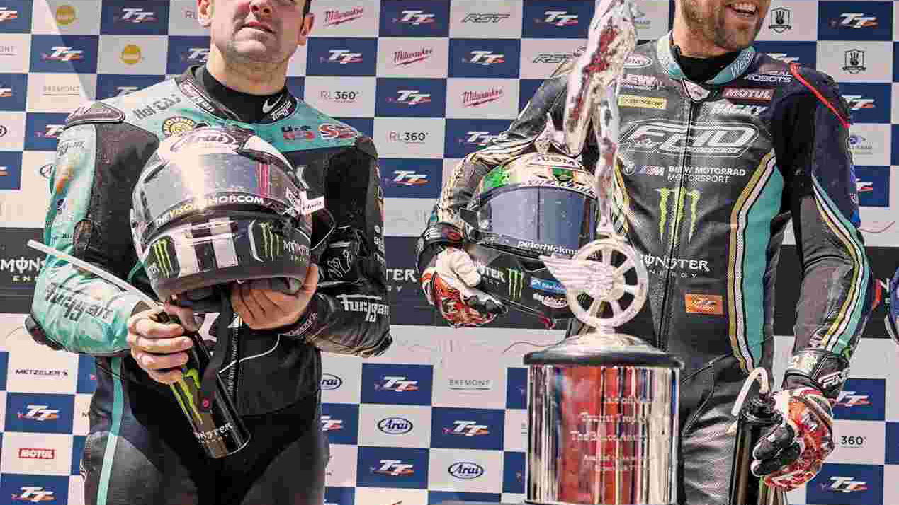 Dunlop, Hickman