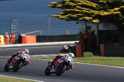 Axel Bassani, Alex Lowes, 2025 Australian WorldSBK. Credit: Gold and Goose.