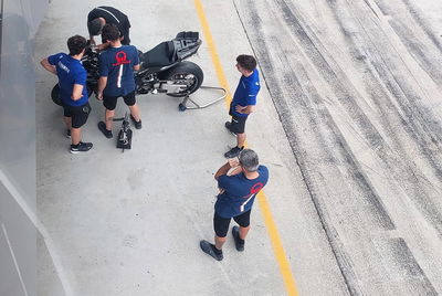 Pramac Yamaha being warmed up at the 2025 Sepang shakedown.