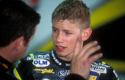 Casey Stoner, 2002 250cc French Grand Prix. Credit: Gold and Goose.