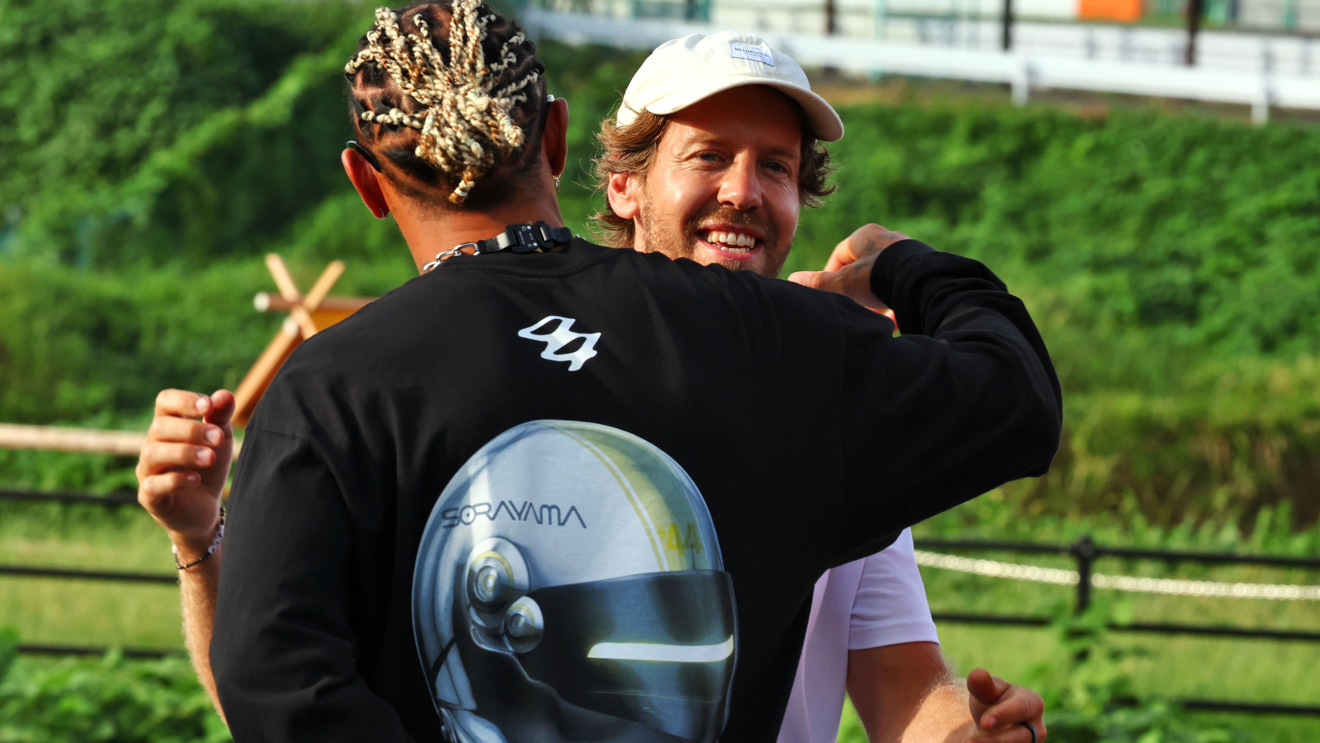 Sebastian Vettel & Lewis Hamilton 