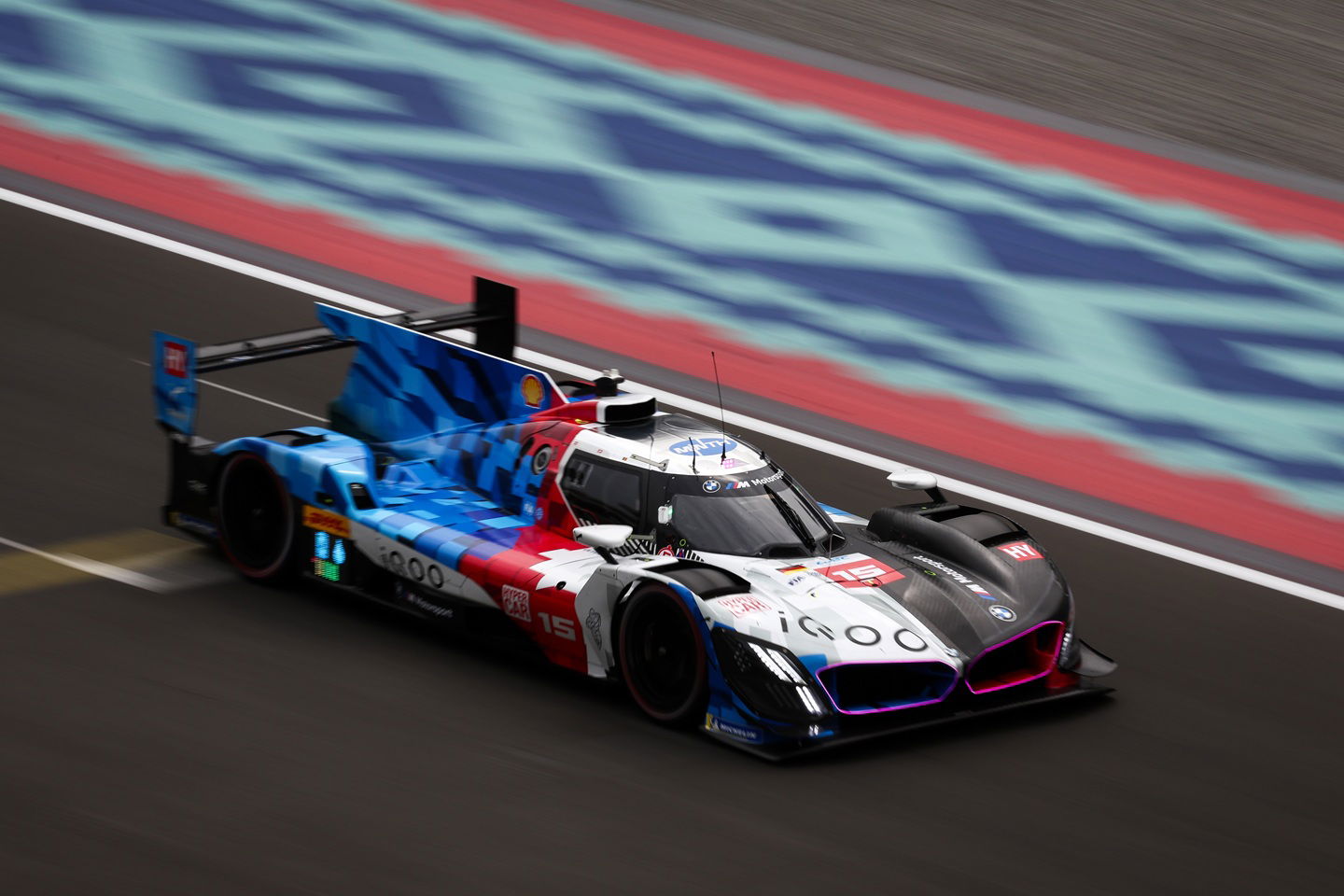 BMW M Hybrid V8