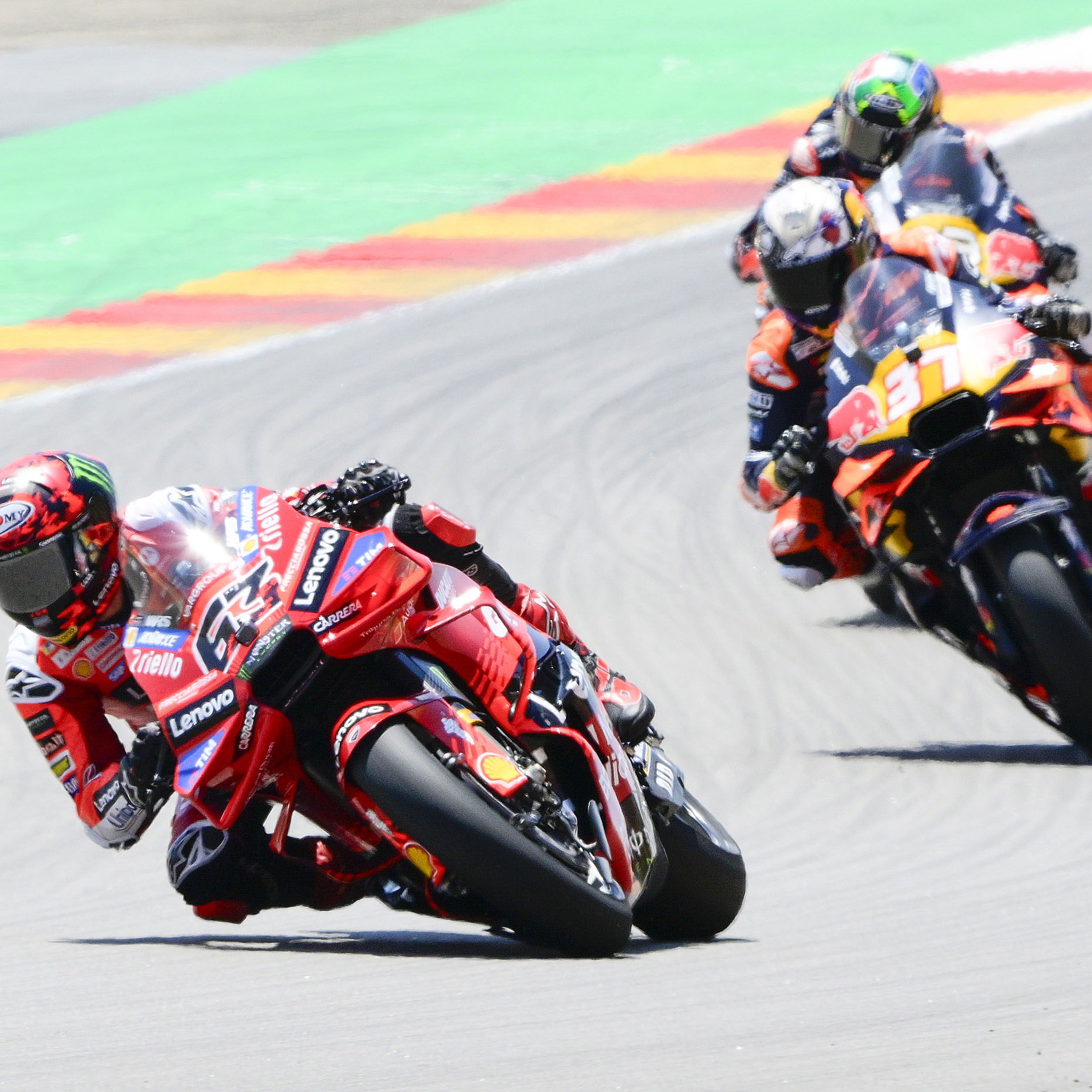 Pecco Bagnaia, Pedro Acosta, 2025 Aragon MotoGP