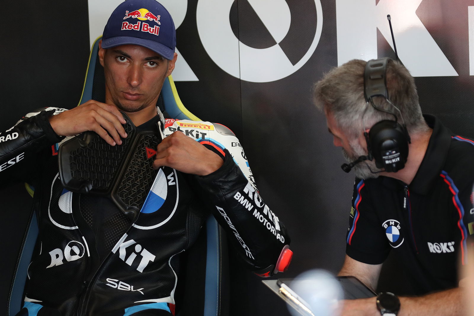 Toprak Razgatlioglu, 2025 Emilia-Romagna WorldSBK, pit box. Credit: Gold and Goose.