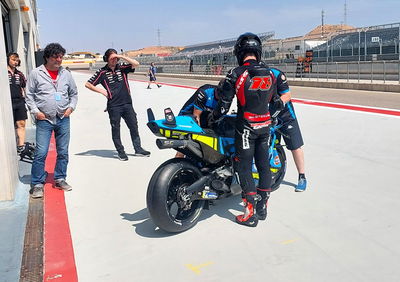 Manuel Gonzalez leaves the pits at Aragon MotoGP test