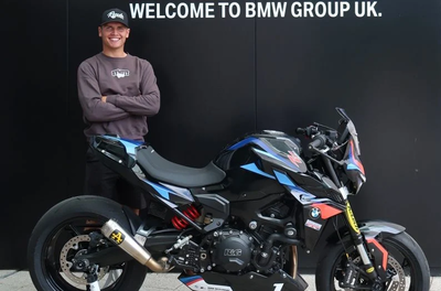 Kyle Ryde with BMW F 900 R Cup bike. Credit: British Superbike Championship.