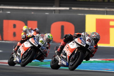 Alex Lowes, Axel Bassani, 2025 Dutch WorldSBK. Credit: Gold and Goose.