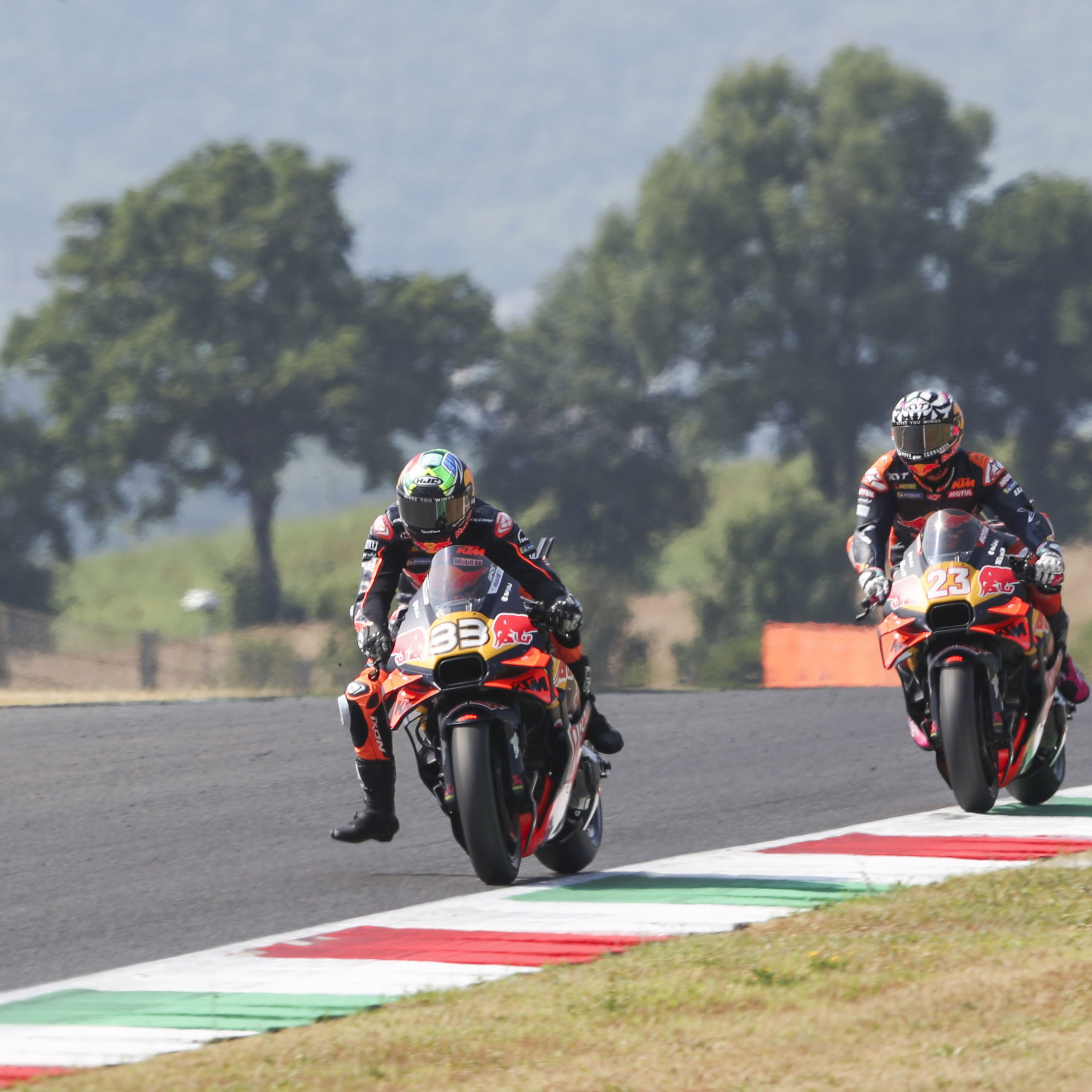 Brad Binder, Enea Bastianini, 2025 Italian MotoGP