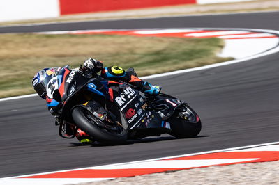Toprak Razgatlioglu, 2025 UK WorldSBK. Credit: Gold and Goose.