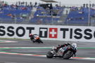 Toprak Razgatlioglu leads Sam Lowes, 2025 Hungarian WorldSBK. Credit: Gold and Goose.