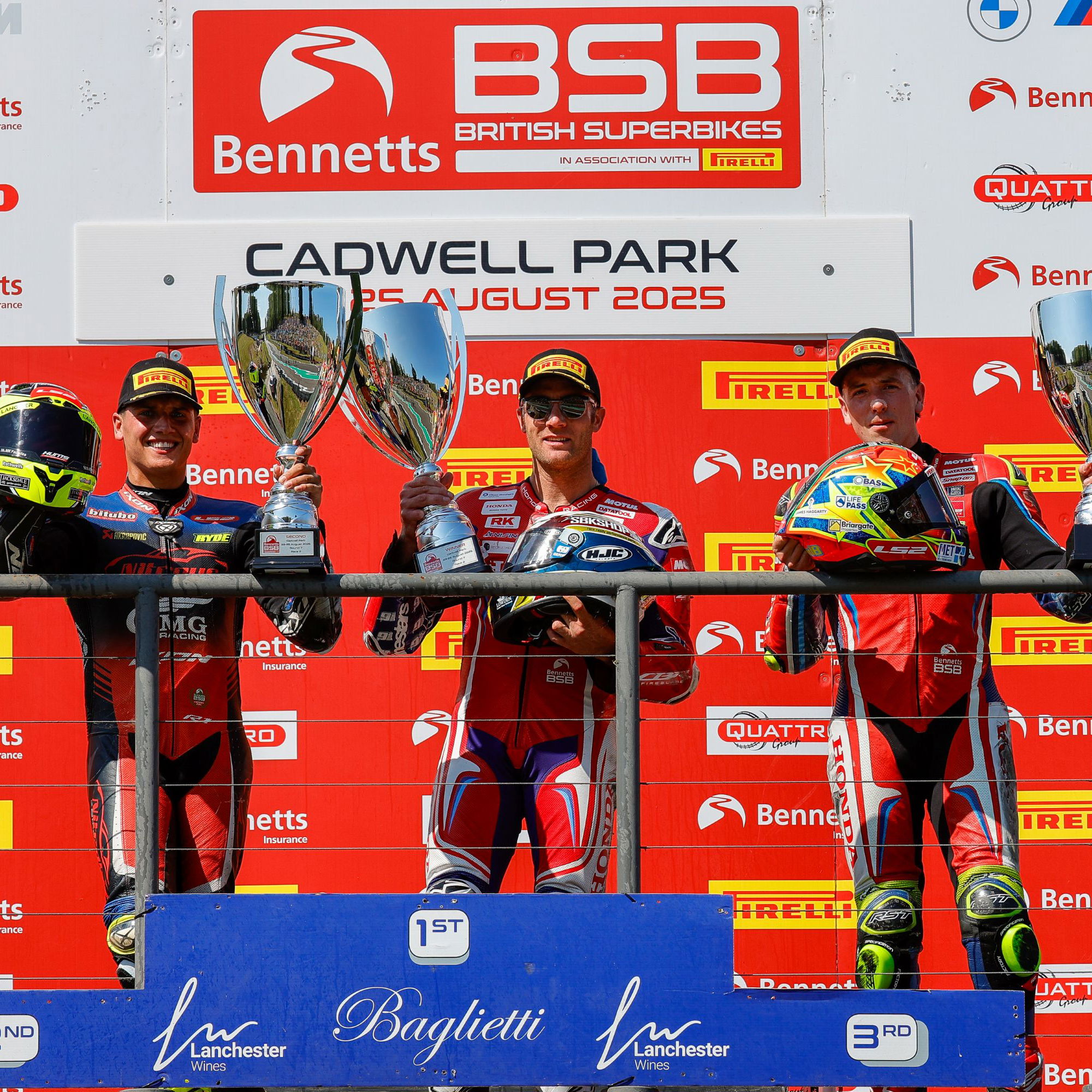 Tommy Bridewell, Kyle Ryde, Andrew Irwin, Cadwell Park, BSB. 2025, Race 2