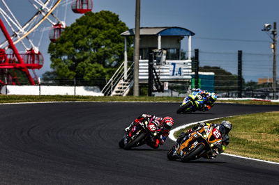 Suzuka 8 Hours track action