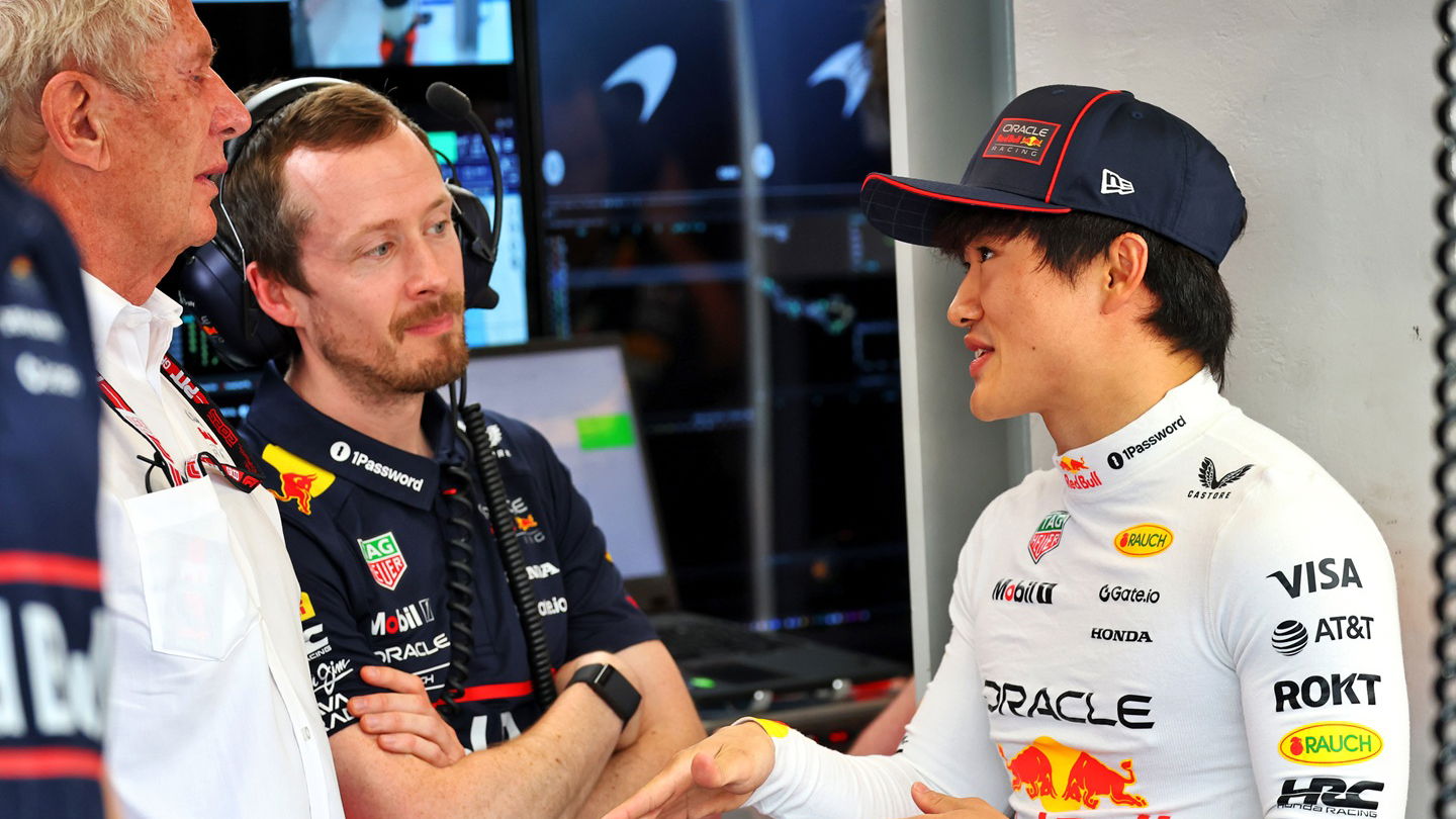 Helmut Marko with Yuki Tsunoda