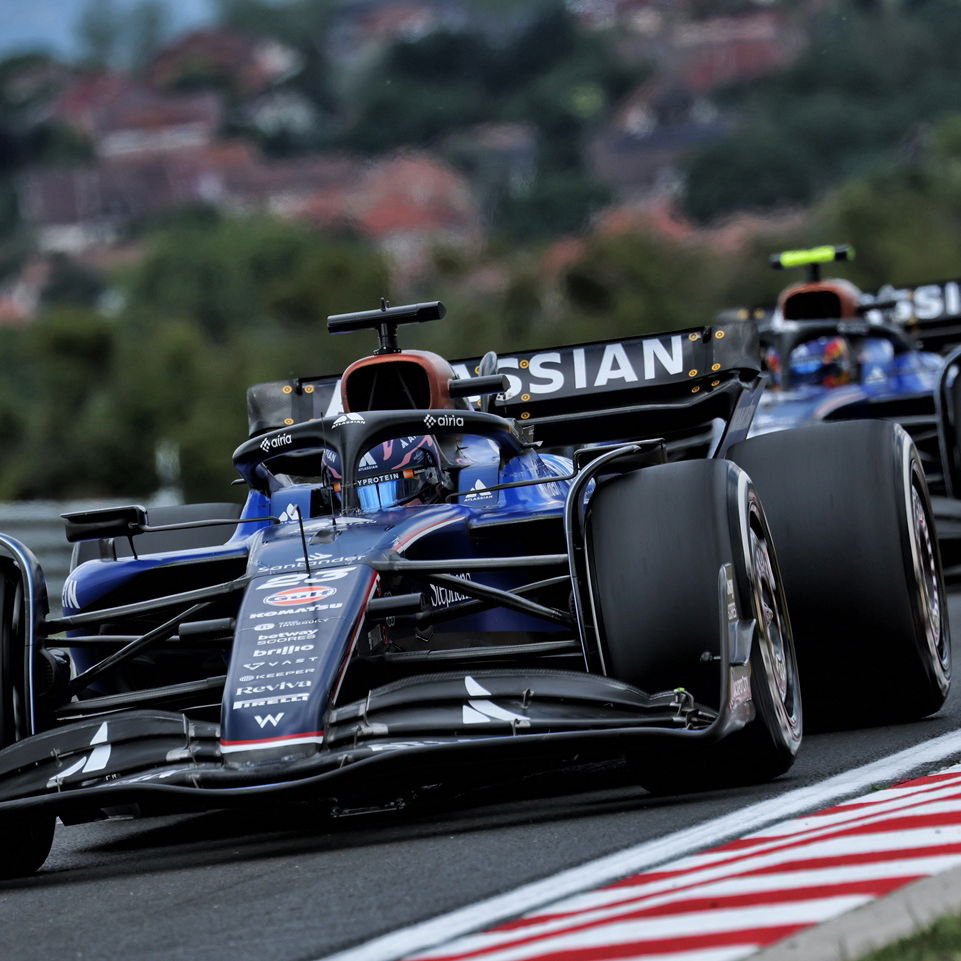 Alex Albon and Carlos Sainz, Williams