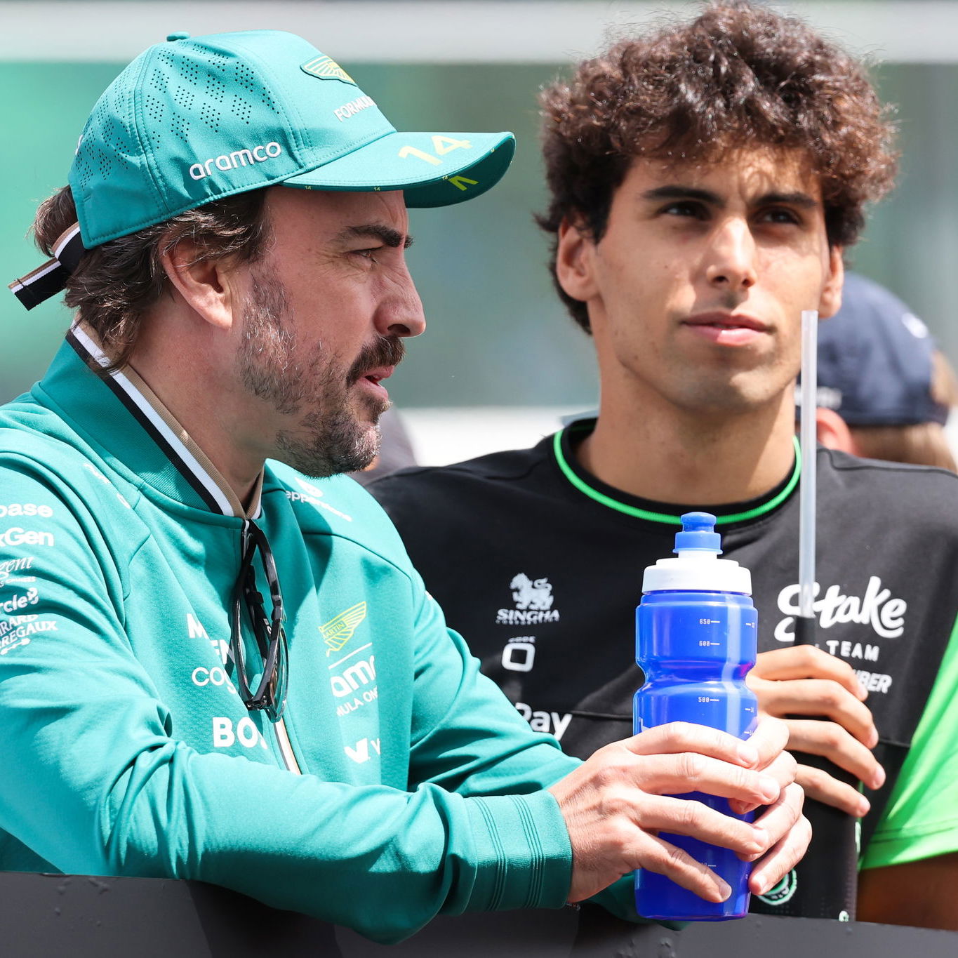 Fernando Alonso and Gabriel Bortoleto 