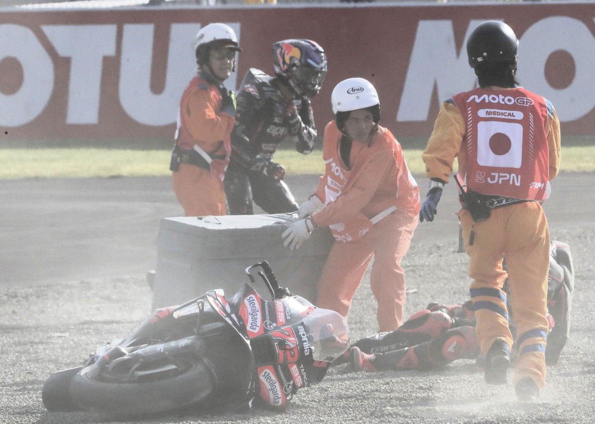 Jorge Martin suffers “displaced fracture” during Japanese MotoGP Sprint collision
