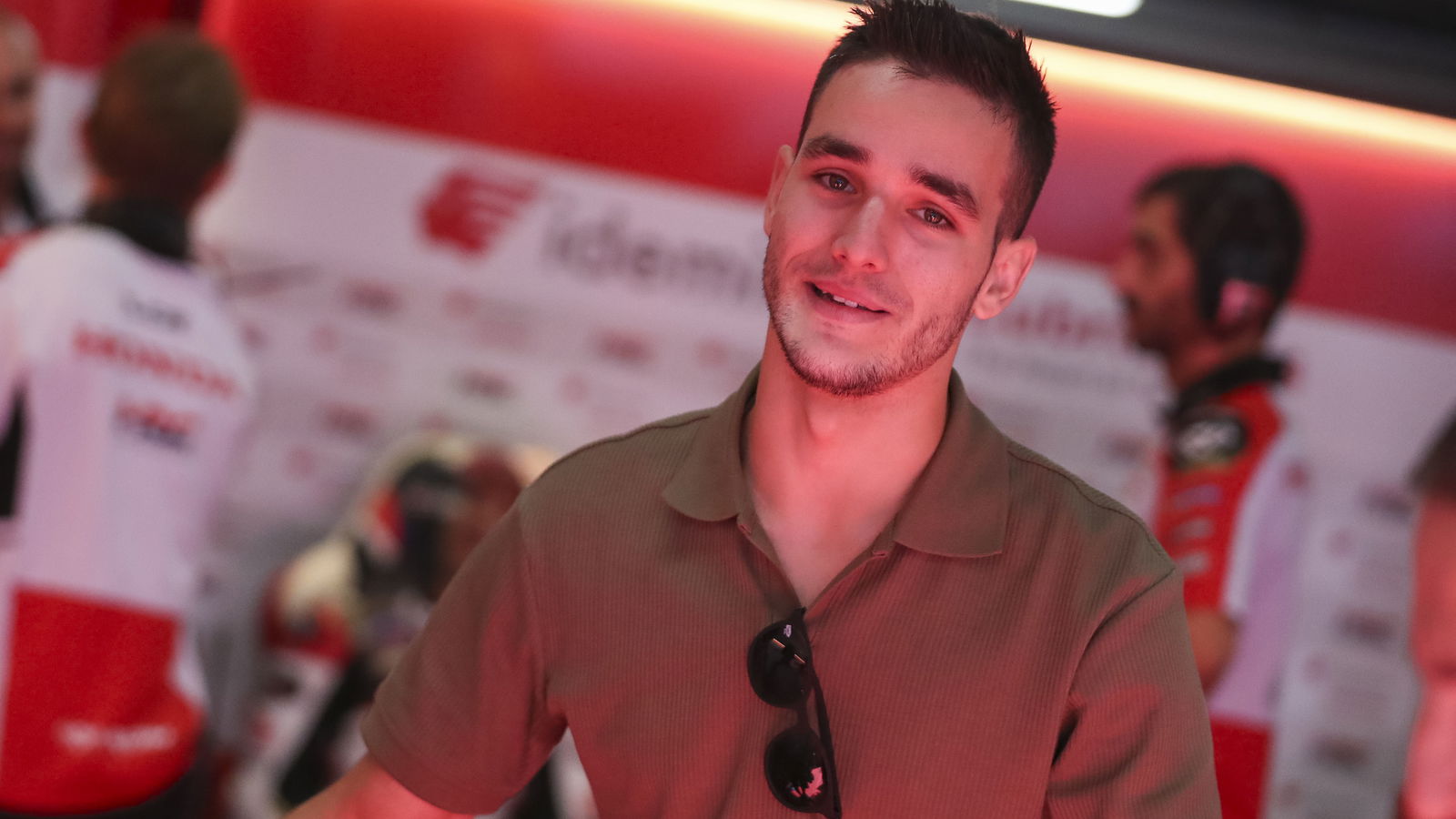 Iker Lecuona, 2025 MotoGP Catalan Grand Prix, LCR Honda pit box. Credit: Gold and Goose.