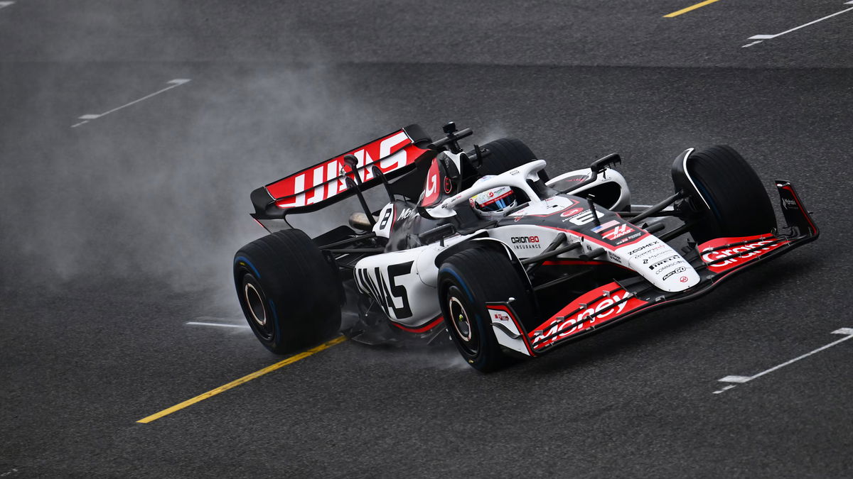 FIRST LOOK: Romain Grosjean drives an F1 car for the first time in five years