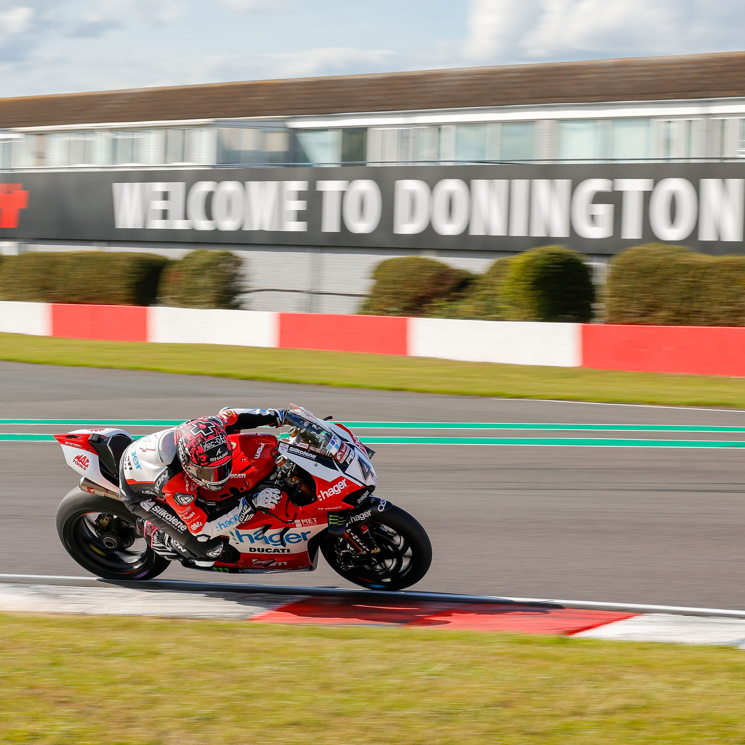 Scott Redding, 2025 Donington Park (2) BSB. Credit: Ian Hopgood Photography.