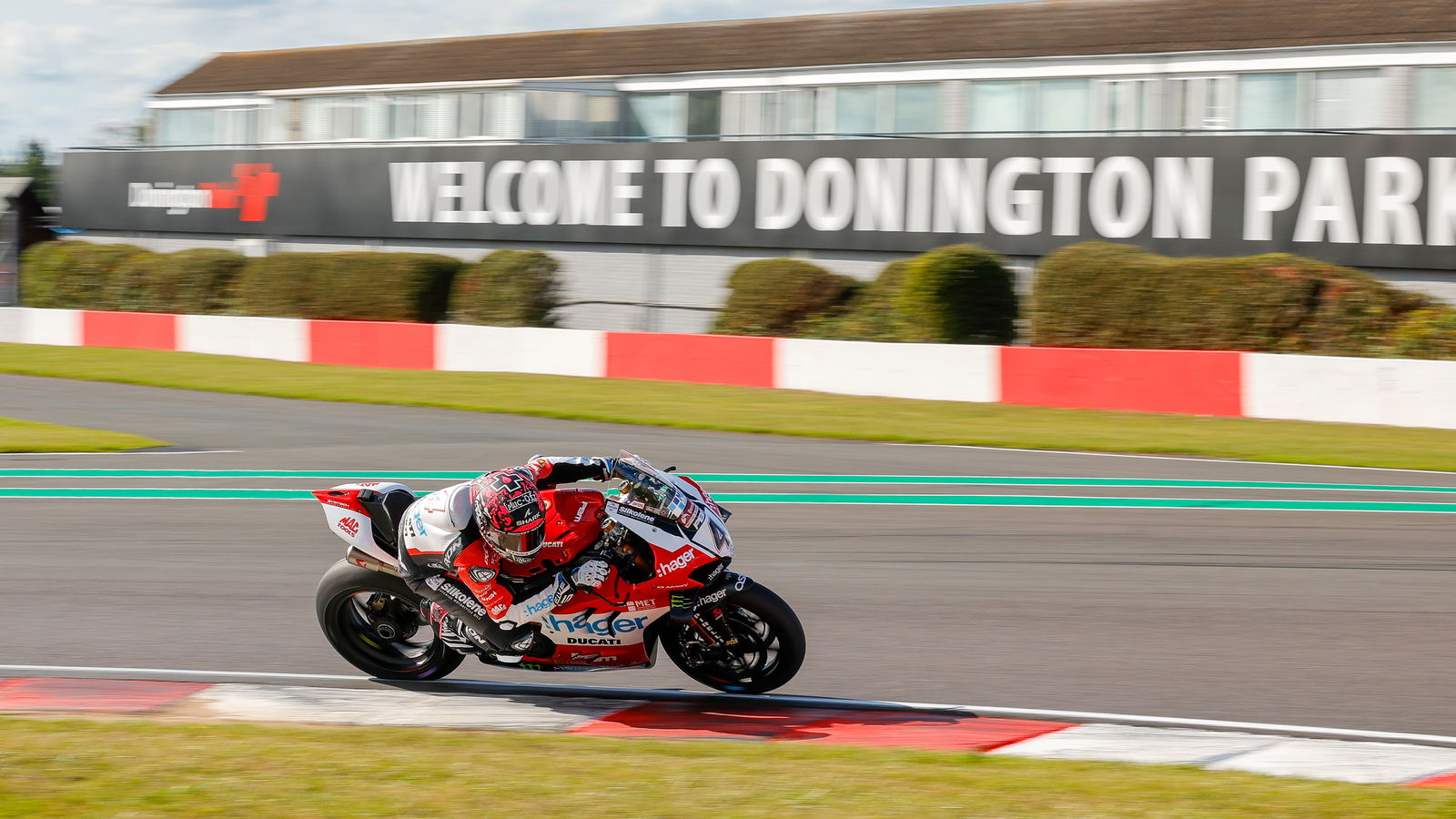 Scott Redding, 2025 Donington Park (2) BSB. Credit: Ian Hopgood Photography.