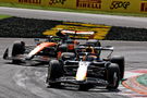 Verstappen passes Norris 