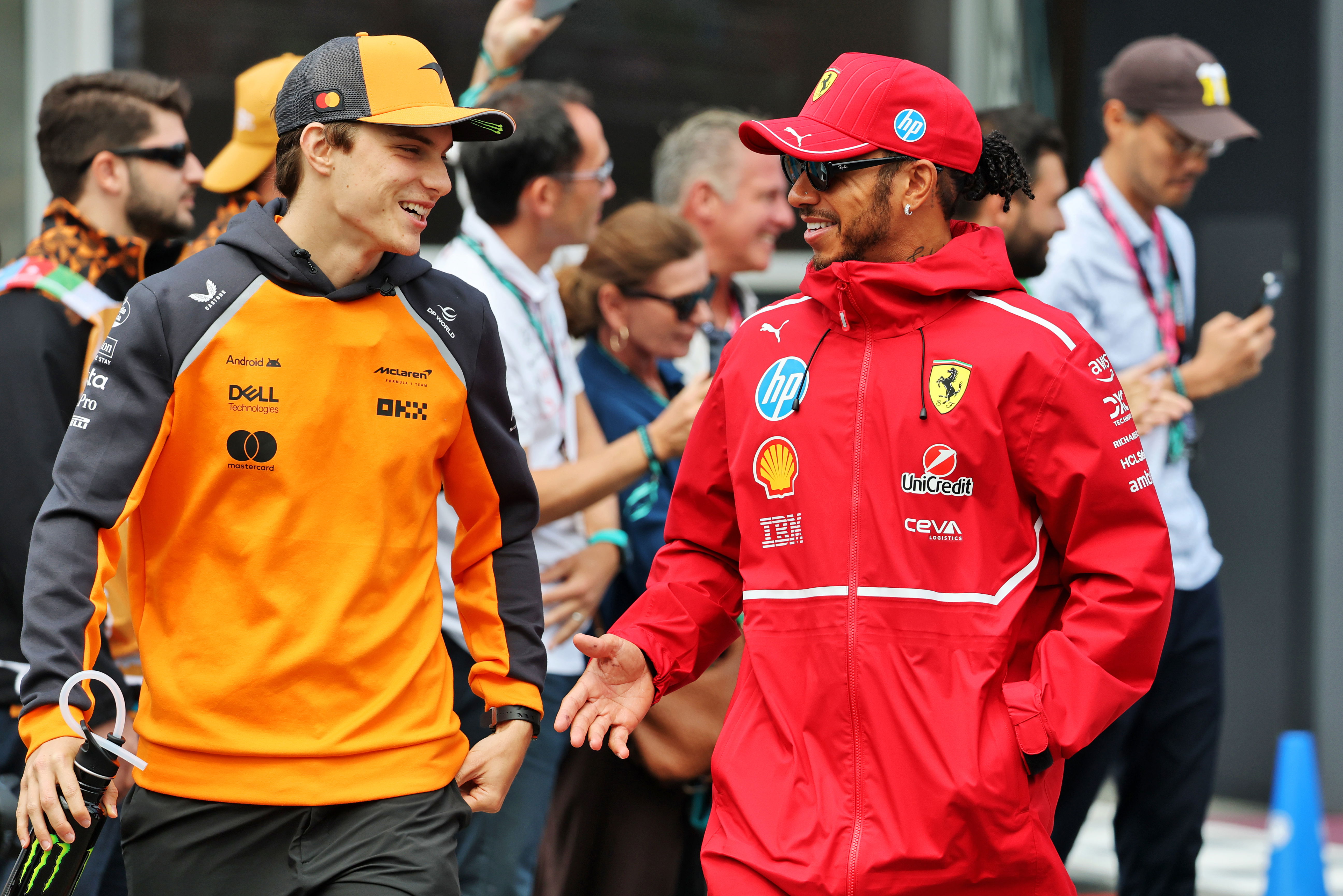 An amusing moment had F1 drivers laughing before lights went out