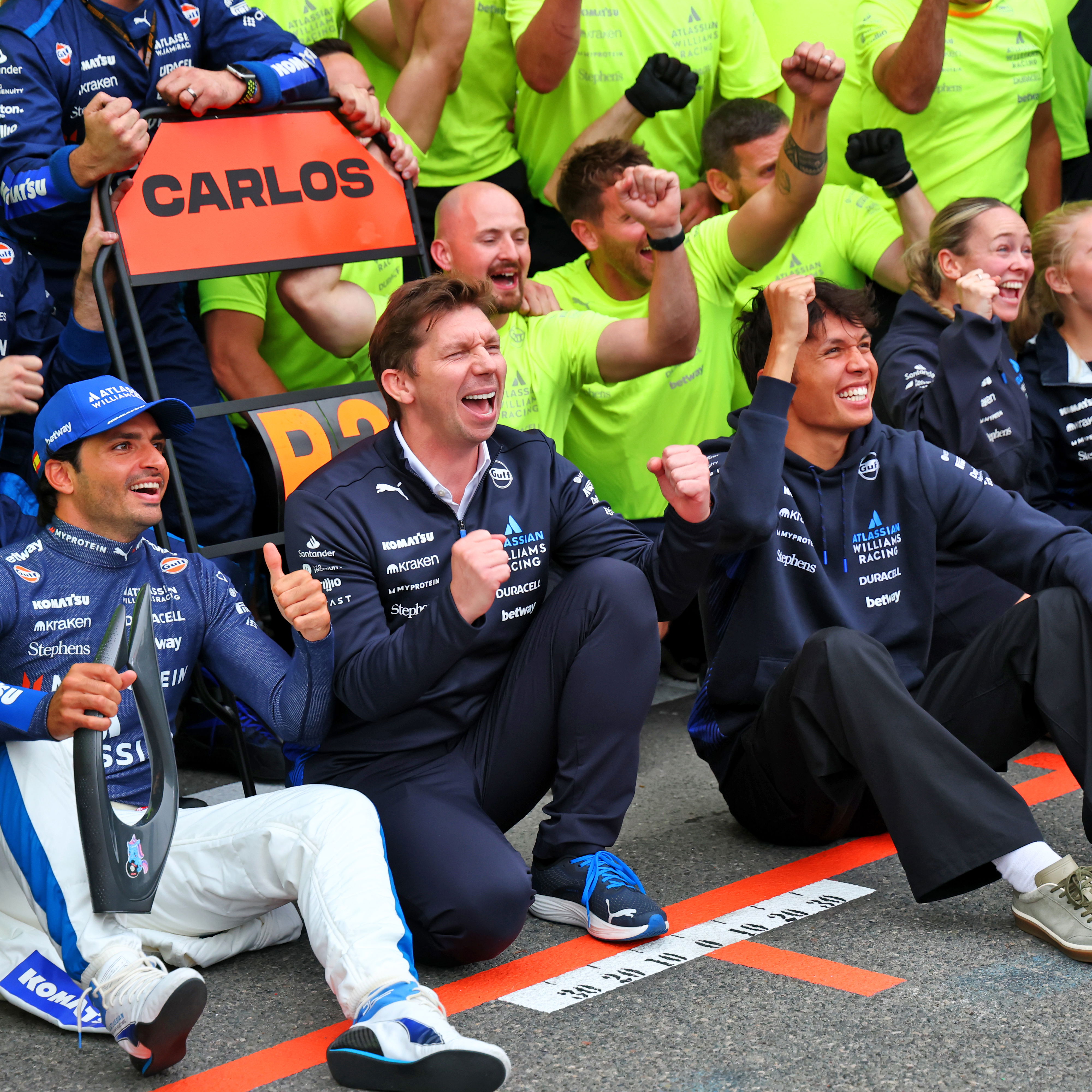 Williams celebrate Carlos Sainz's podium 