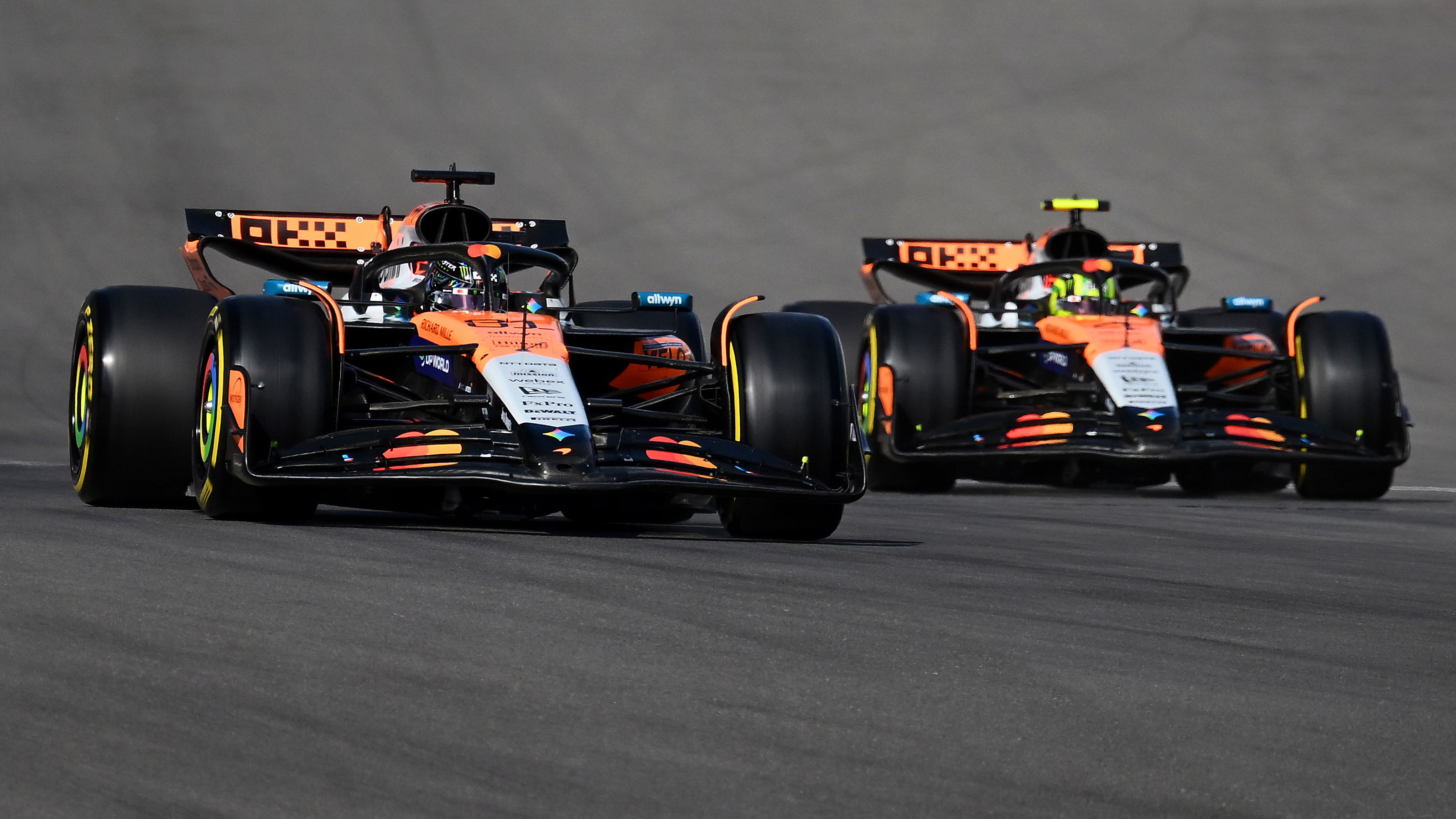 Just 14 points separate Piastri and Norris 