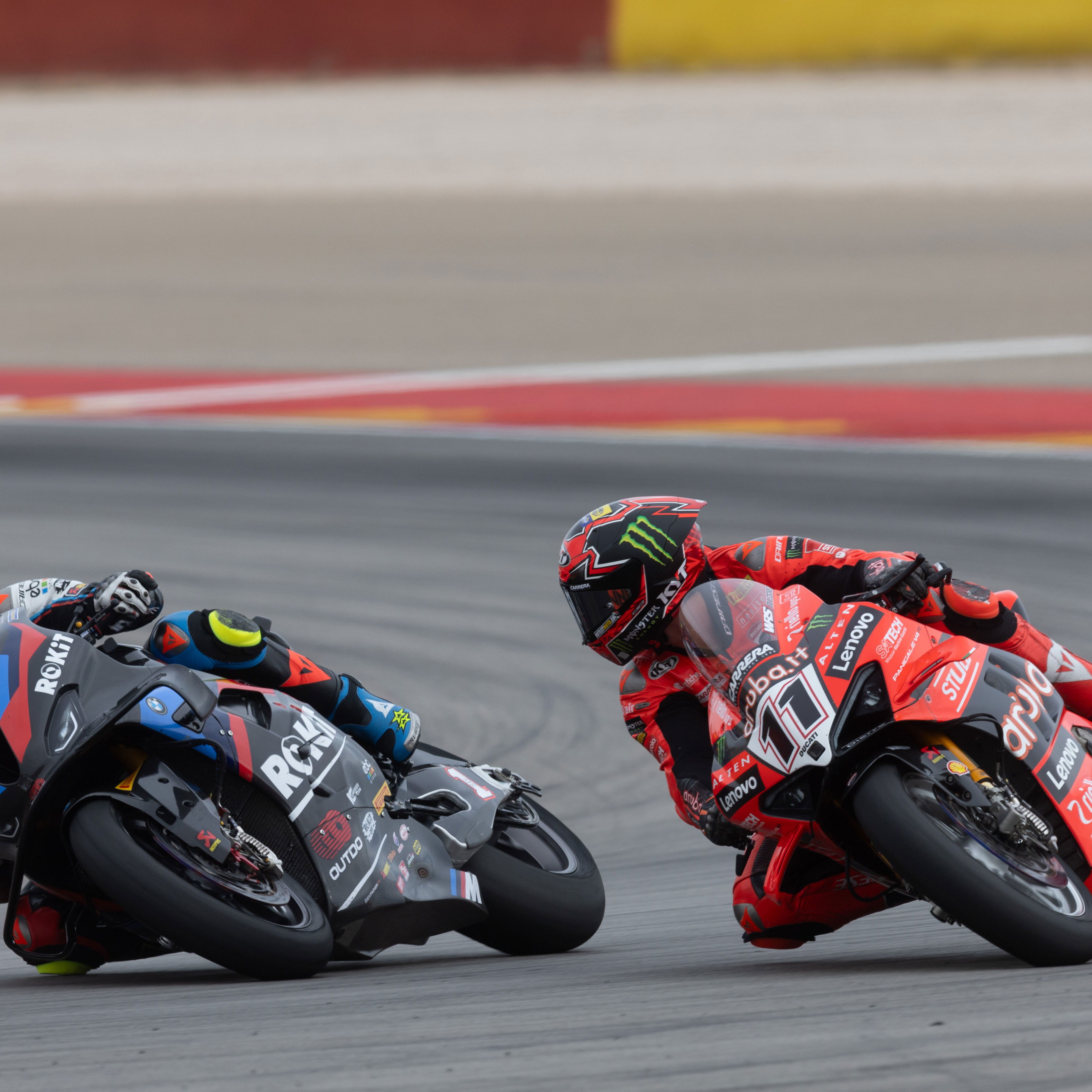 Toprak Razgatlioglu, Nicolo Bulega, 2025 Aragon WorldSBK. Credit: Gold and Goose.