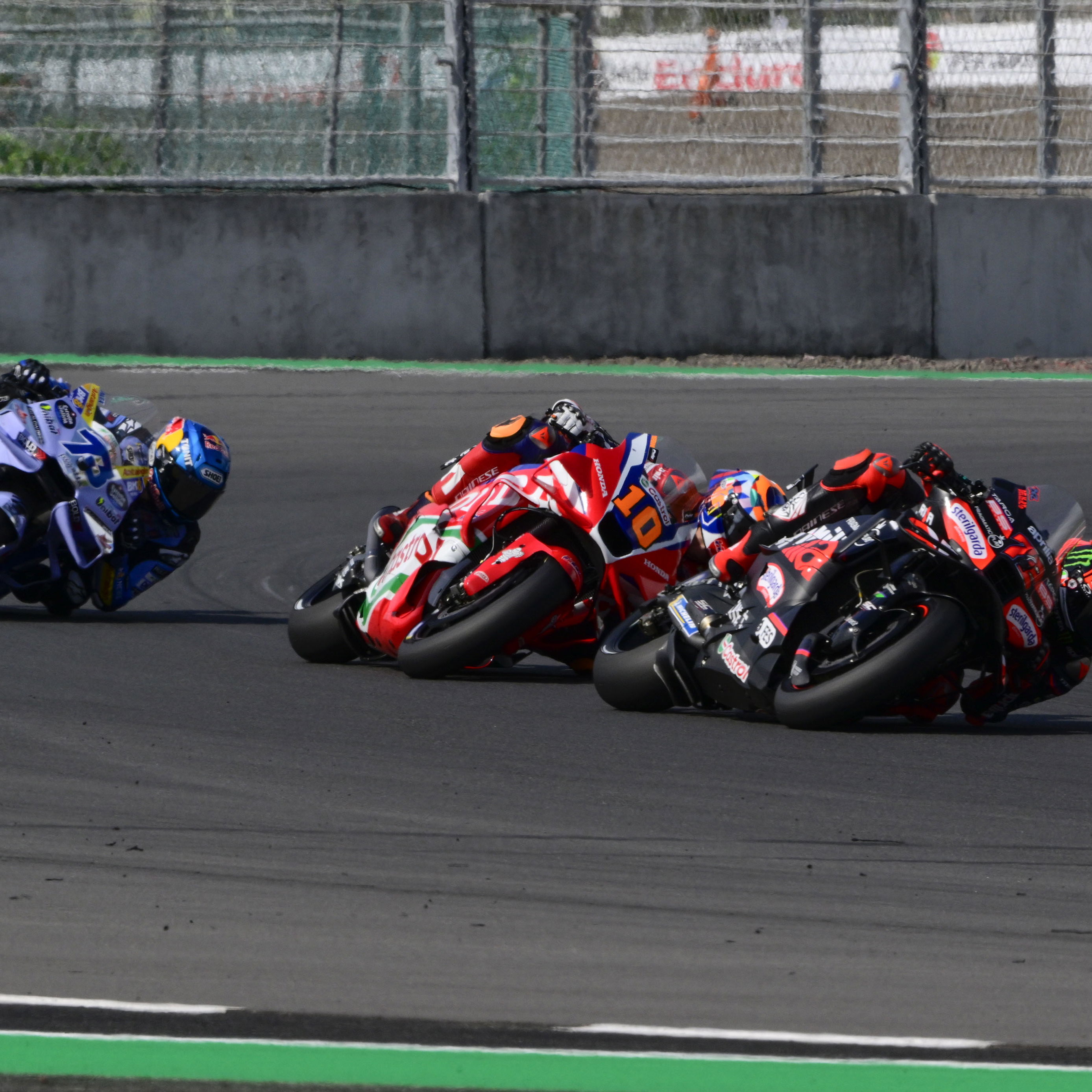 Marco Bezzecchi, Luca Marini, Alex Marquez, 2025 MotoGP Indonesian Grand Prix, Sprint. Credit: Gold and Goose.