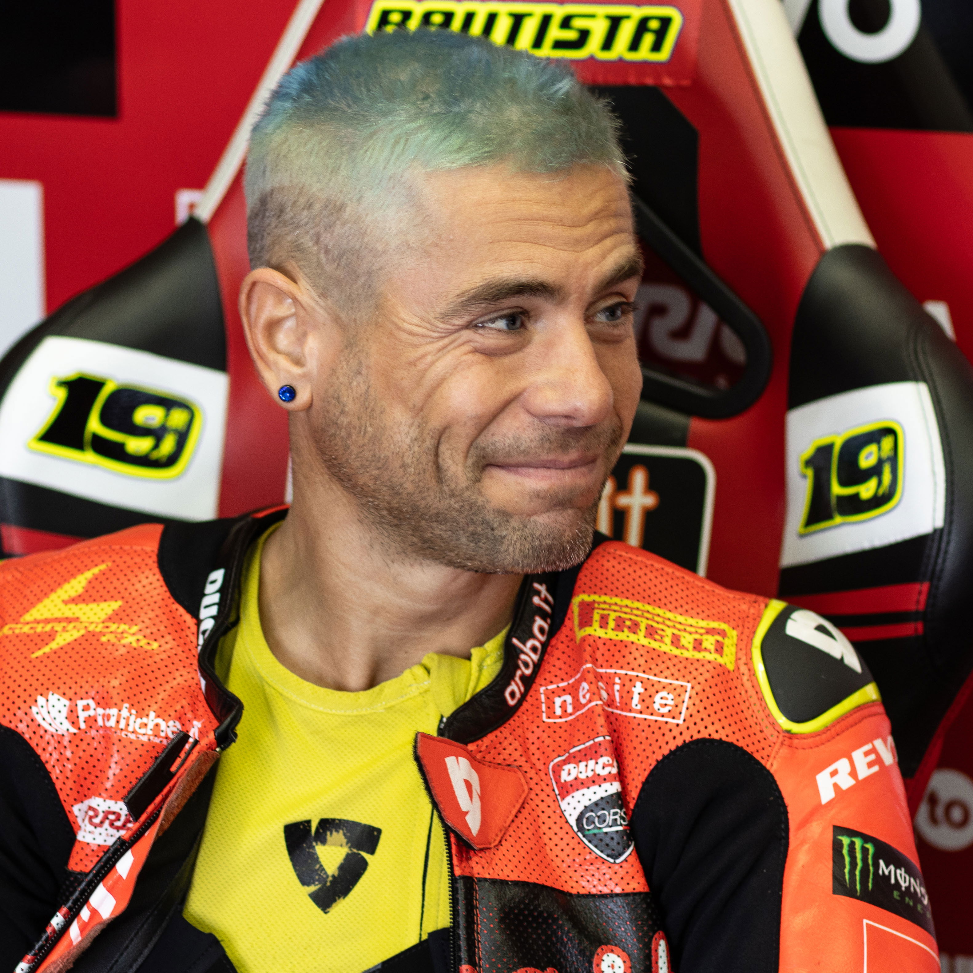 Alvaro Bautista, 2025 Estoril WorldSBK, pit box. Credit: Gold and Goose.