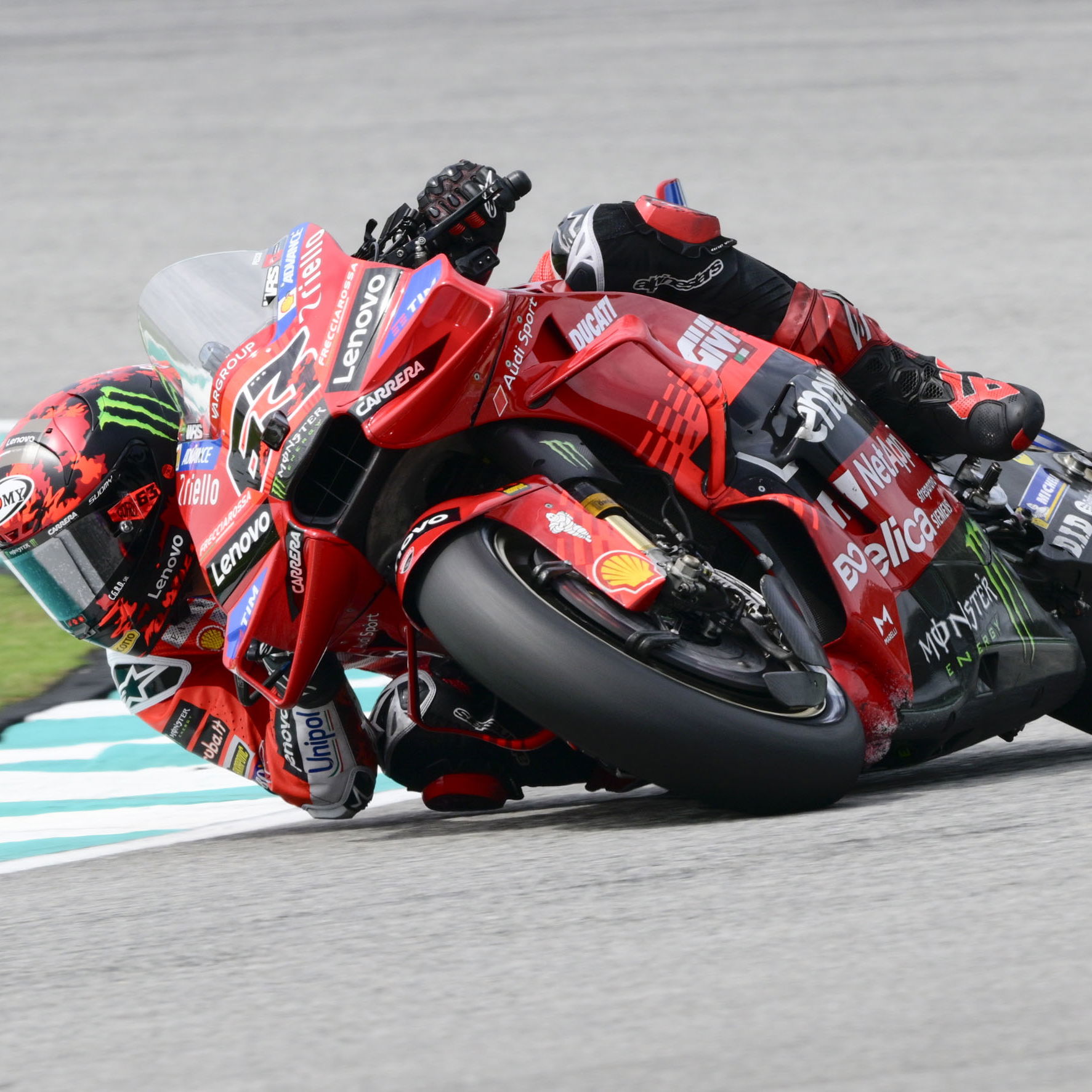 Francesco Bagnaia, 2025 MotoGP Malaysian Grand Prix. Credit: Gold and Goose.