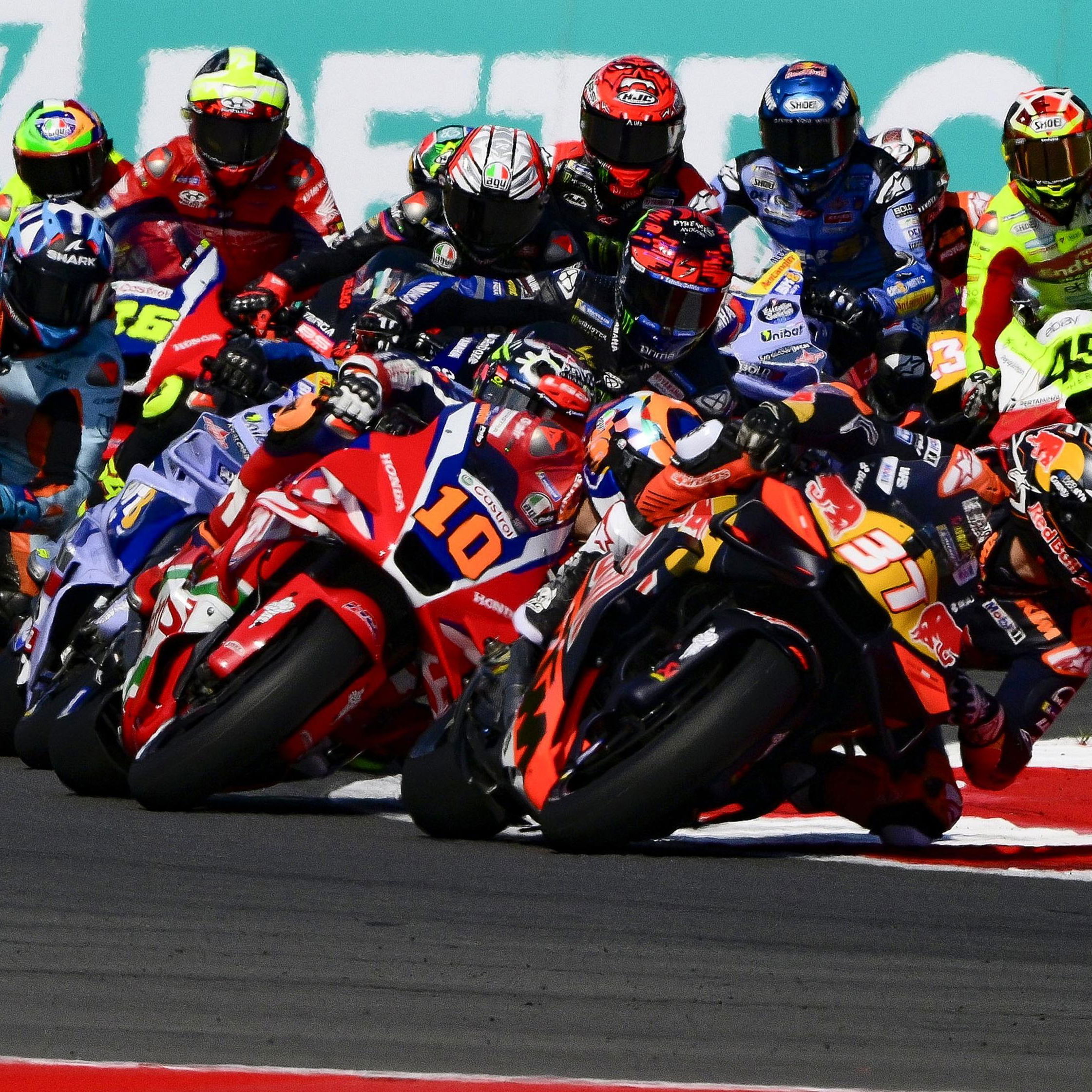 Pedro Acosta, leads Luca Marini