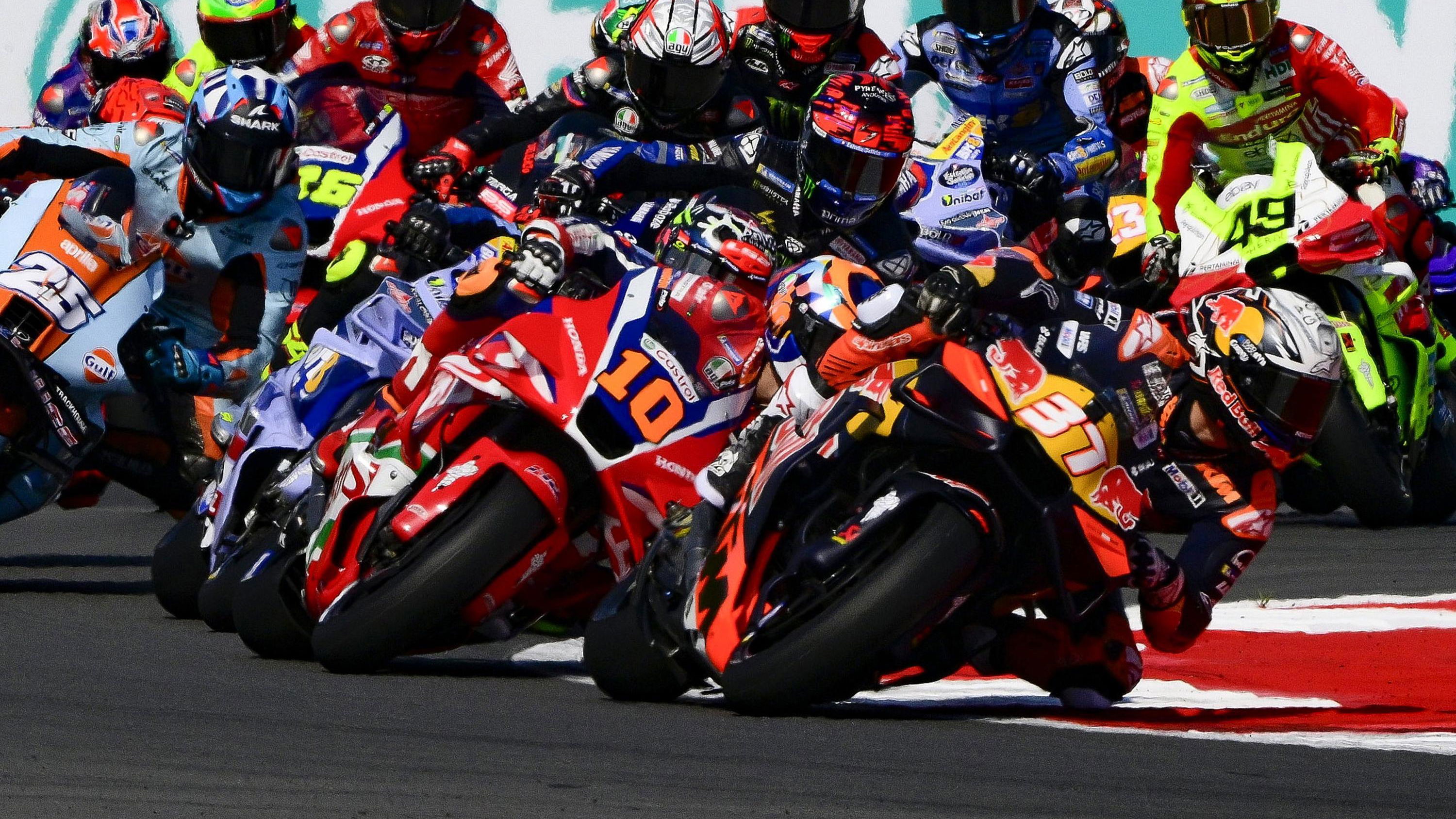 Pedro Acosta, leads Luca Marini