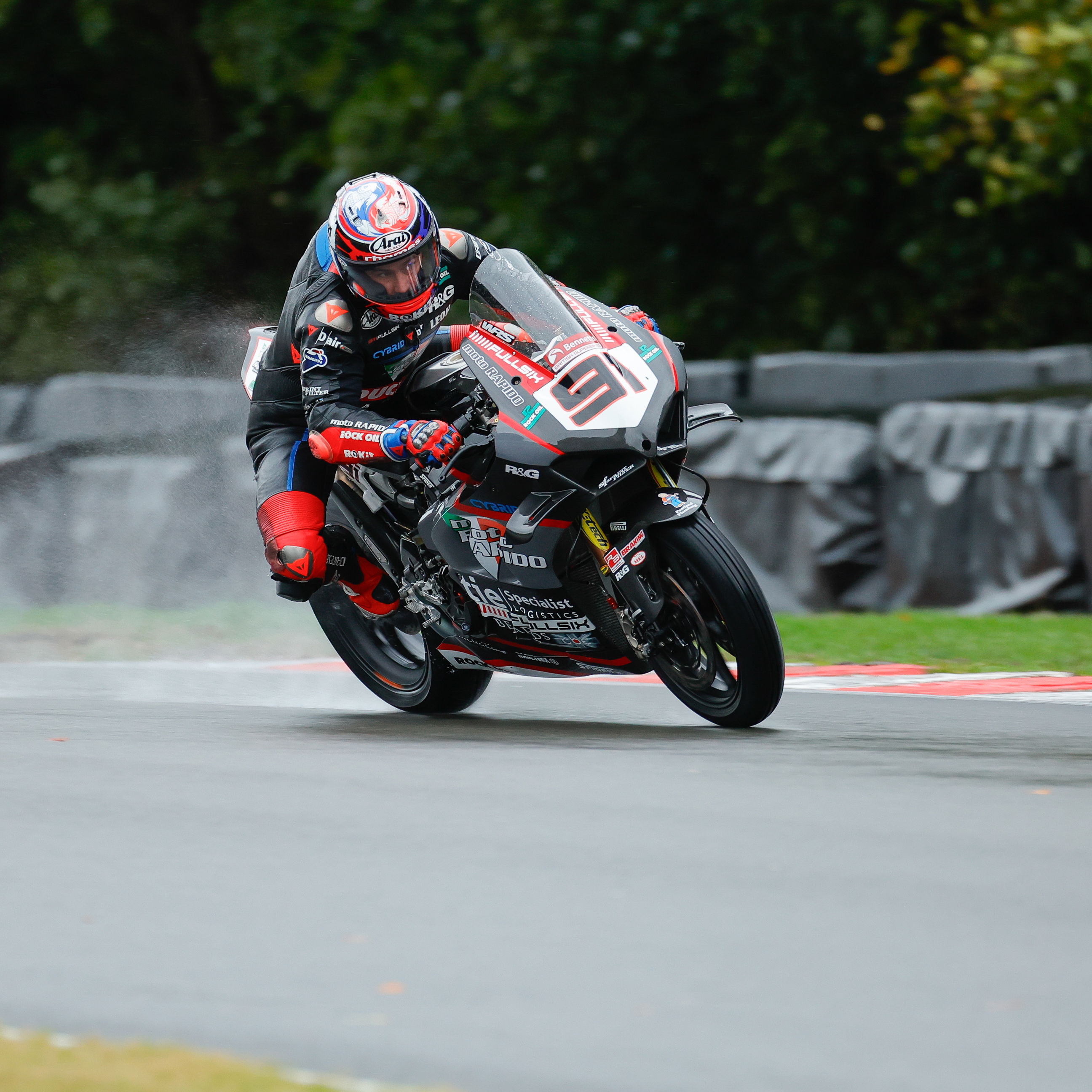 Leon Haslam, 2025 Oulton Park BSB. Credit: Ian Hopgood Photography.