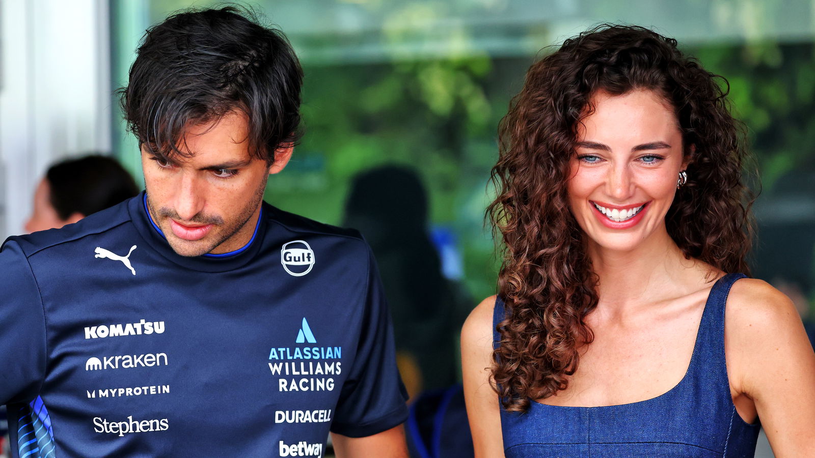 Carlos Sainz and girlfriend Rebecca Donaldson