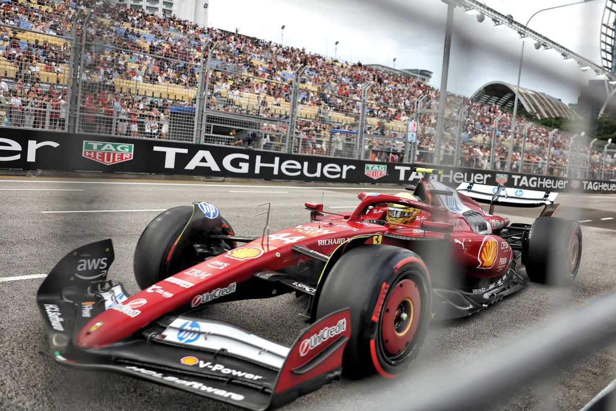Lewis Hamilton at risk of Singapore GP penalty for red flag infringement