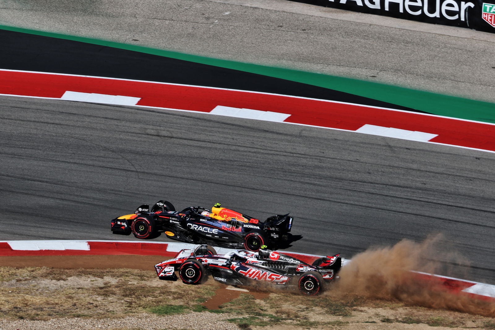 Ollie Bearman and Max Verstappen