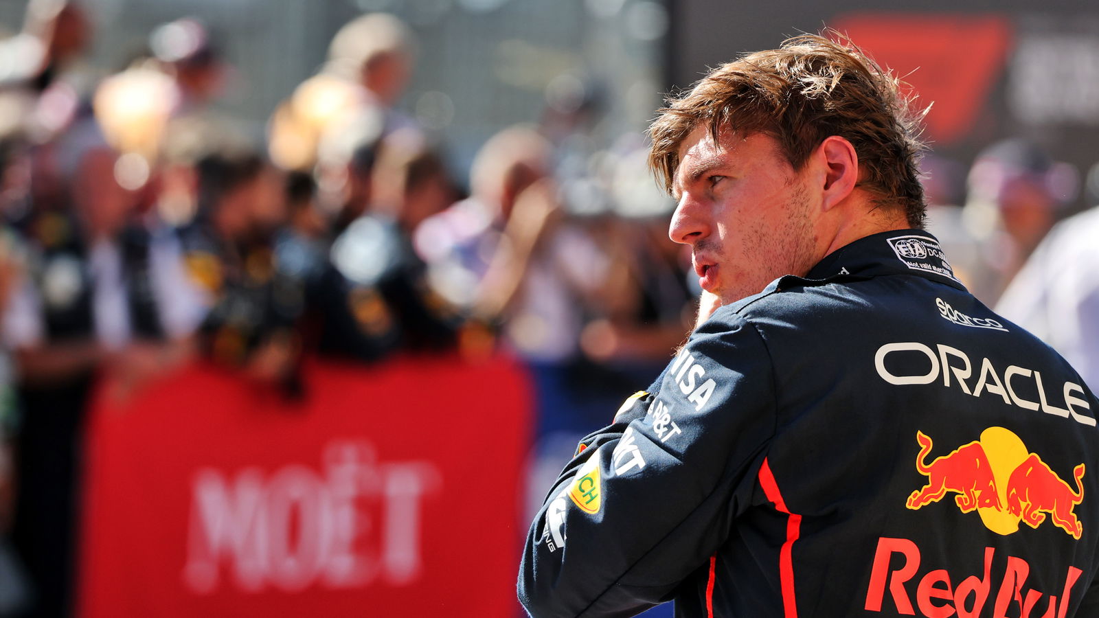 Verstappen is now just 40 points behind Piastri