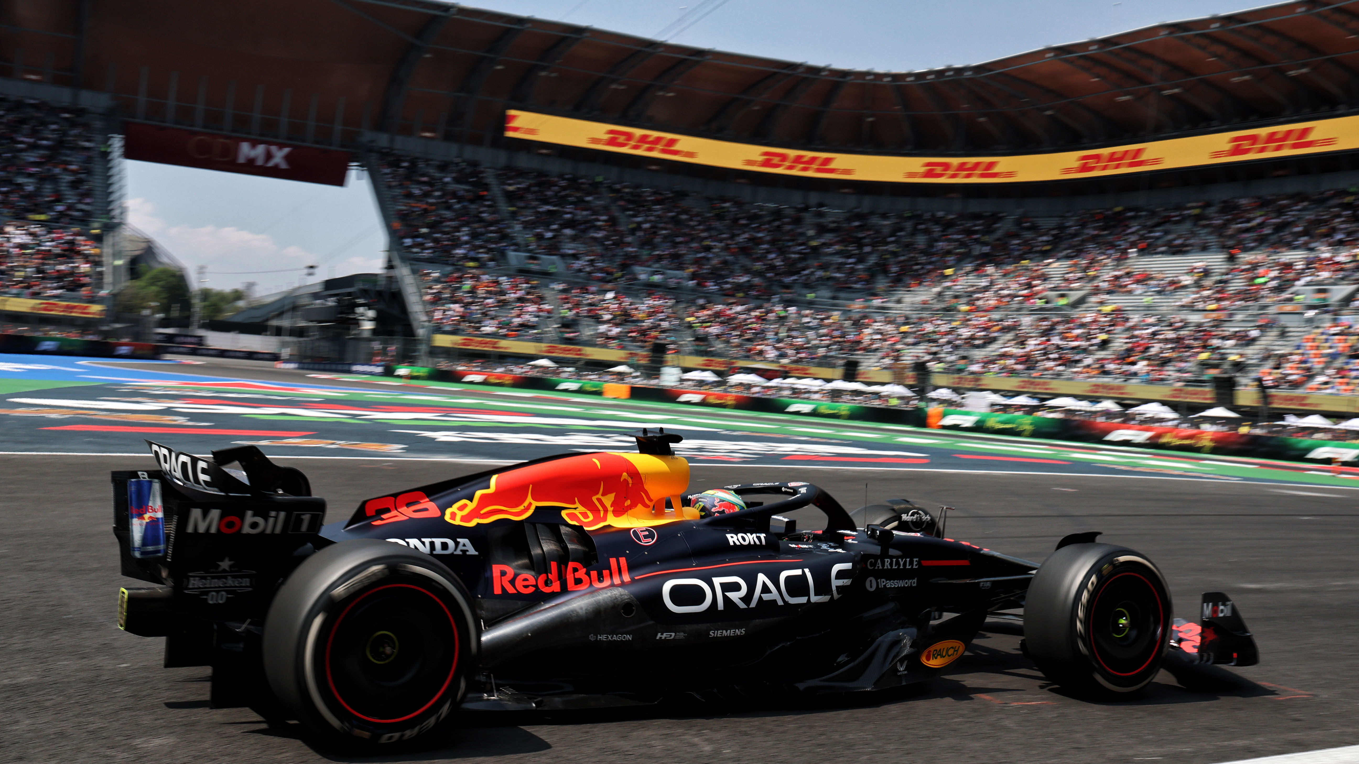 Lindblad drives the Red Bull