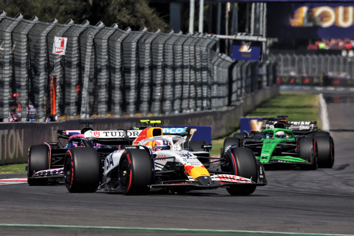 Unseen moment as Liam Lawson narrowly avoids F1 marshals during Mexico City GP
