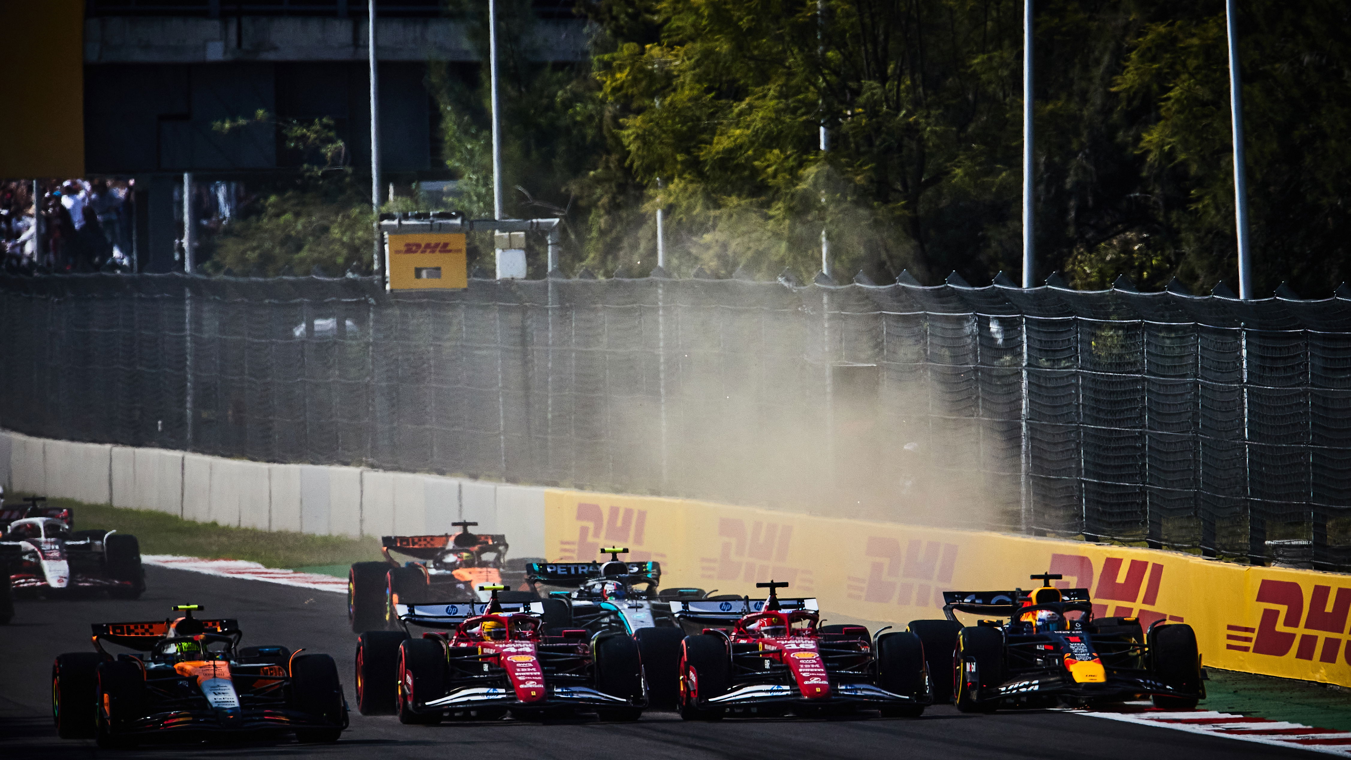 The start of the Mexico City GP was controversial 