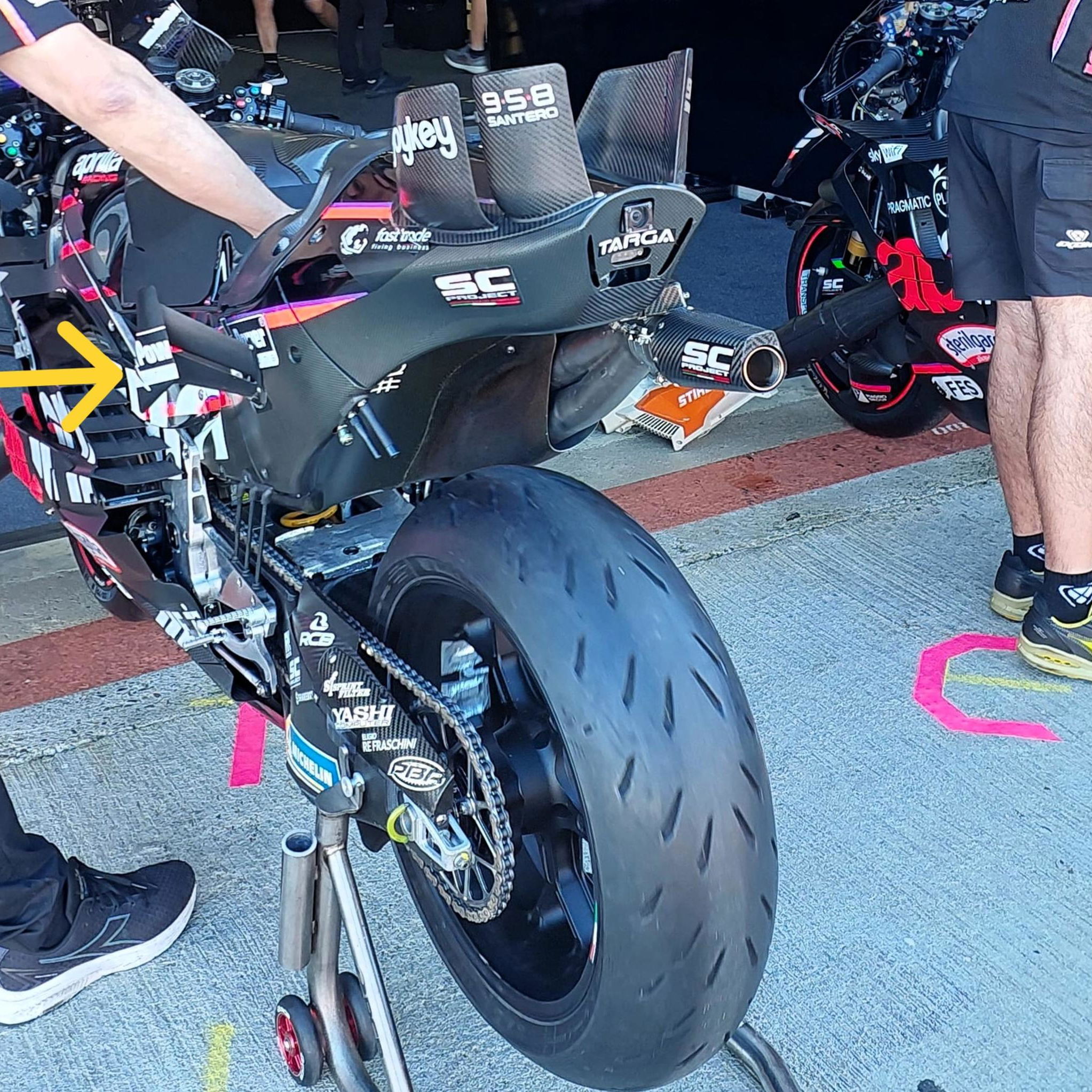 Aprilia 'leg wings'. 2025 Valencia MotoGP test