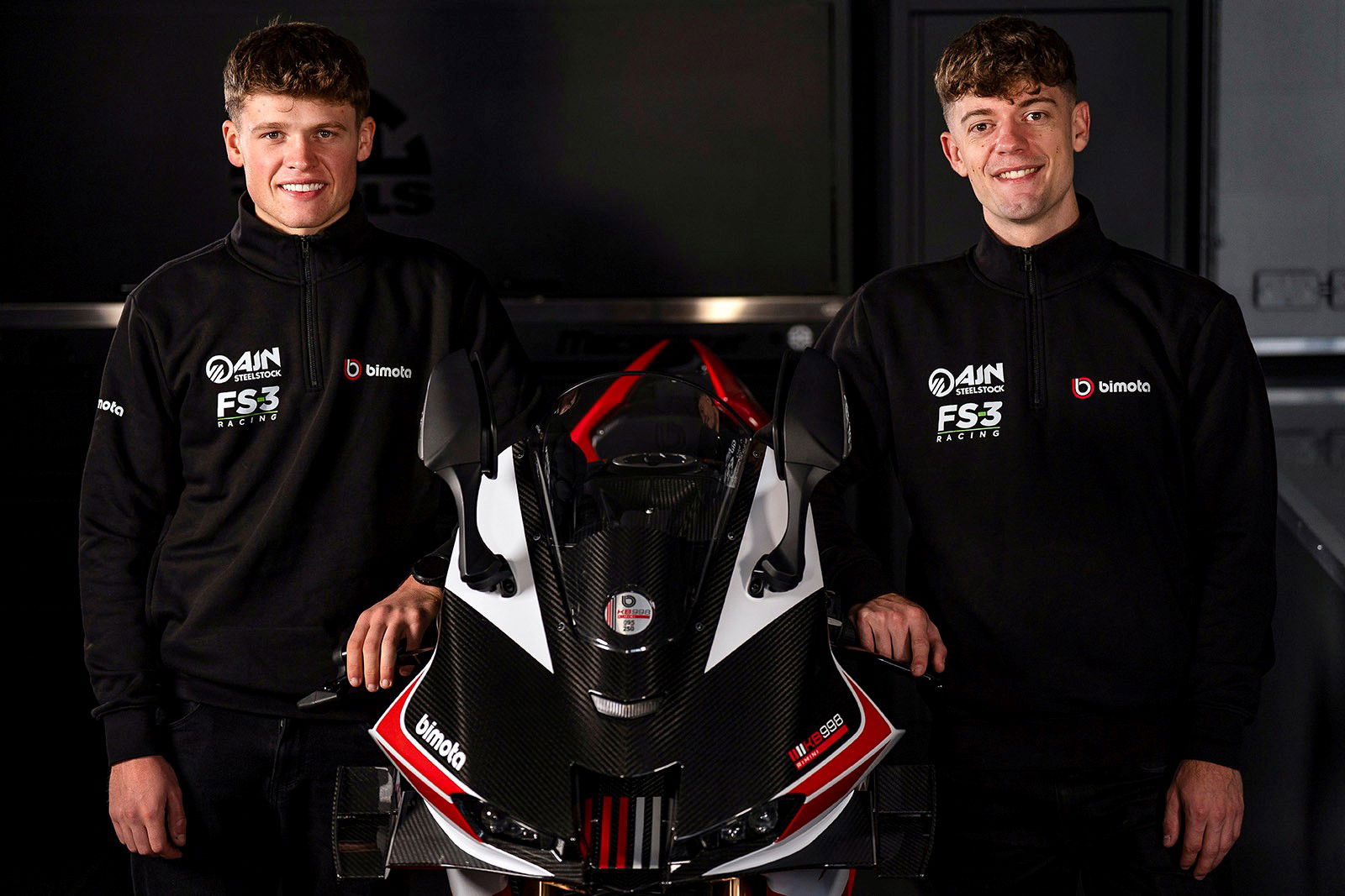 Joe Talbot, Max Cook sign with FS-3 Bimota for BSB 2026. Credit: Kawasaki UK.